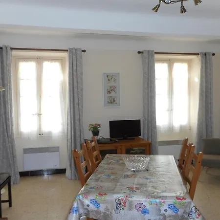 La Maison D'anais Au Village Bormes-les-Mimosas
