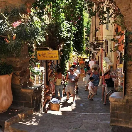 Сasa de vacaciones La Maison D'anais Au Village *